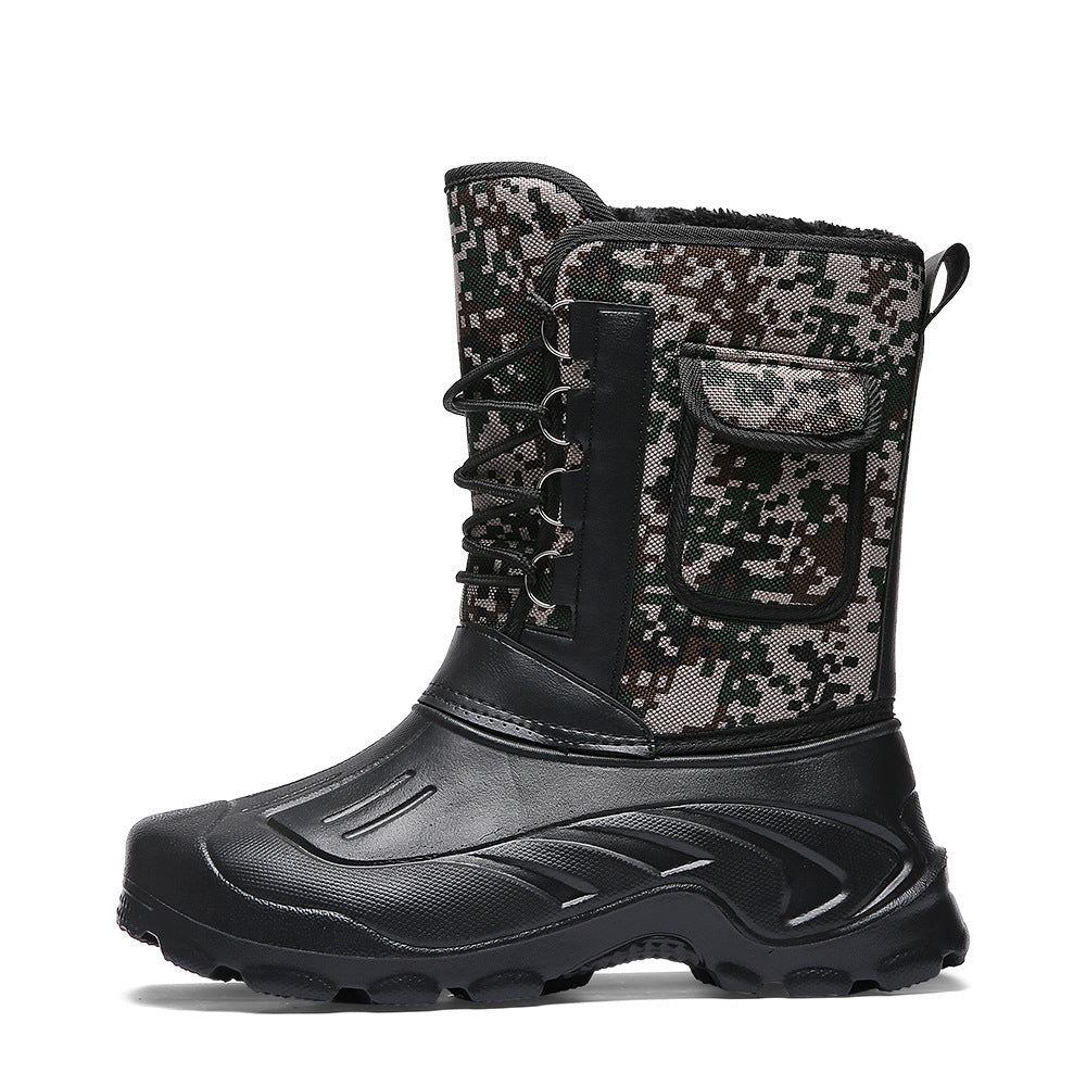 Warm camouflage fishing shoes