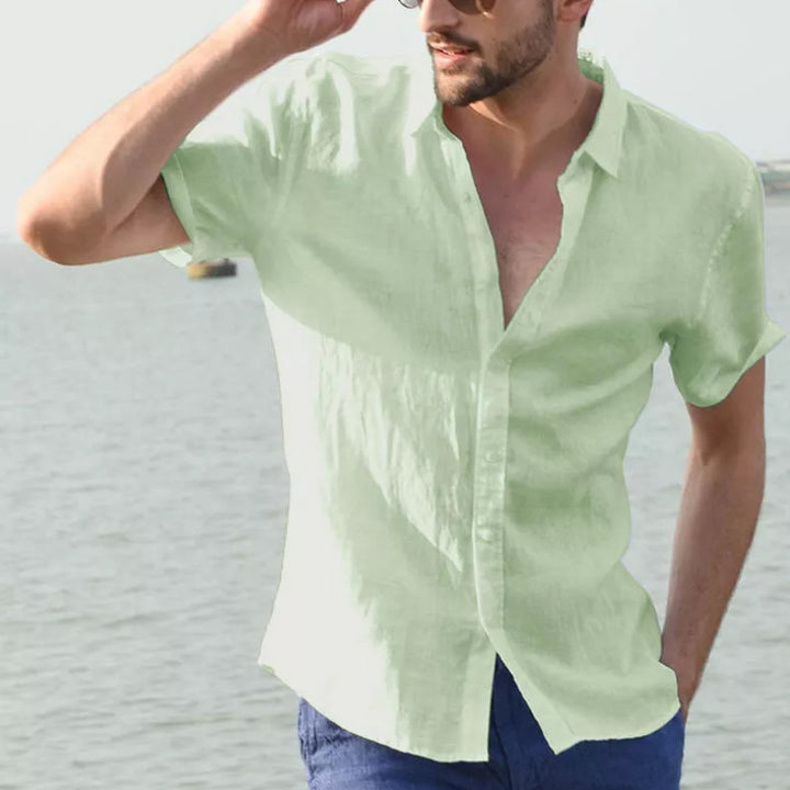 Men's short-sleeved casual shirt